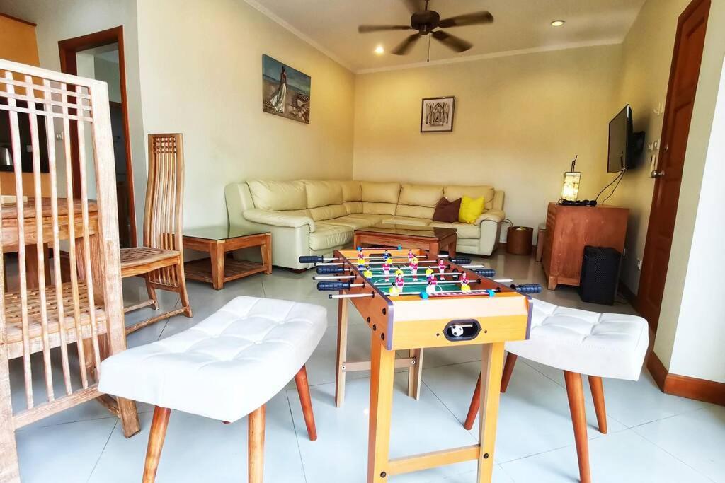 Anb Poolvilla 3Br Walk Private Beach In Pratamnak Pattaya Exterior foto