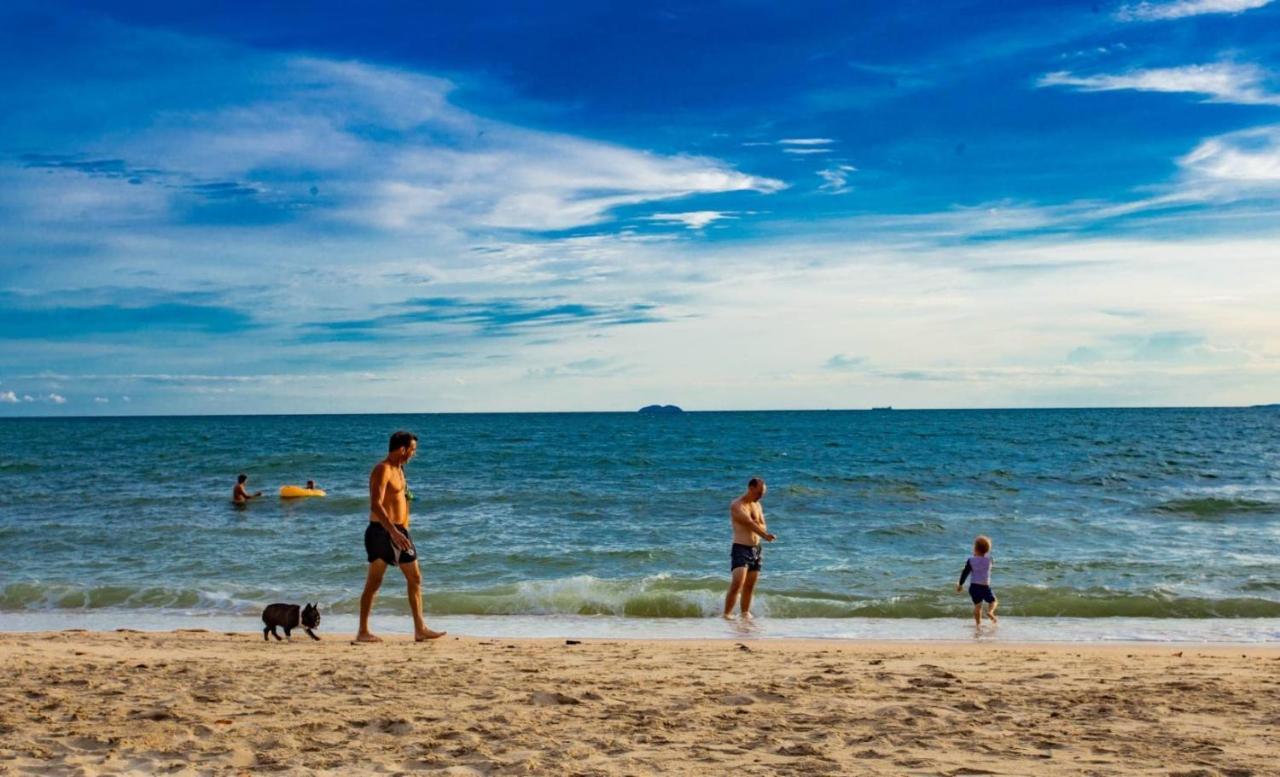 Anb Poolvilla 3Br Walk Private Beach In Pratamnak Pattaya Exterior foto